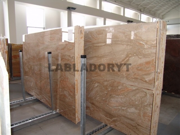 Breccia Oniciata